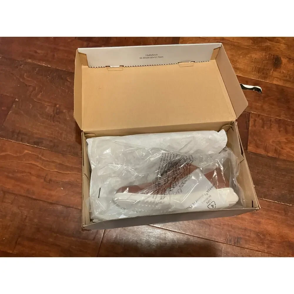 Kenneth Cole NWT Unlisted Men's Brown Nio Wing Lace Up Sz 7